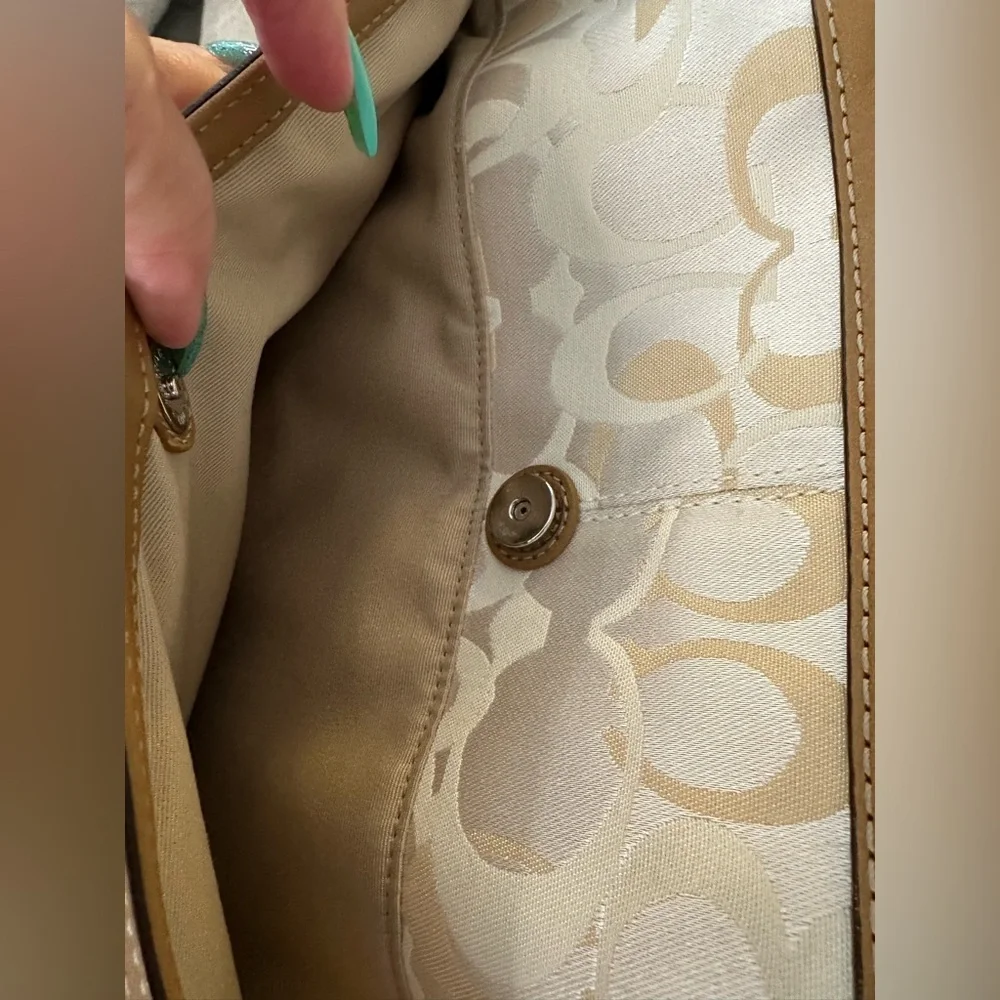 Coach this bag